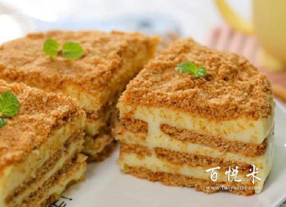 只用5種食材就能做的小蛋糕，簡(jiǎn)單易做，人人都愛吃